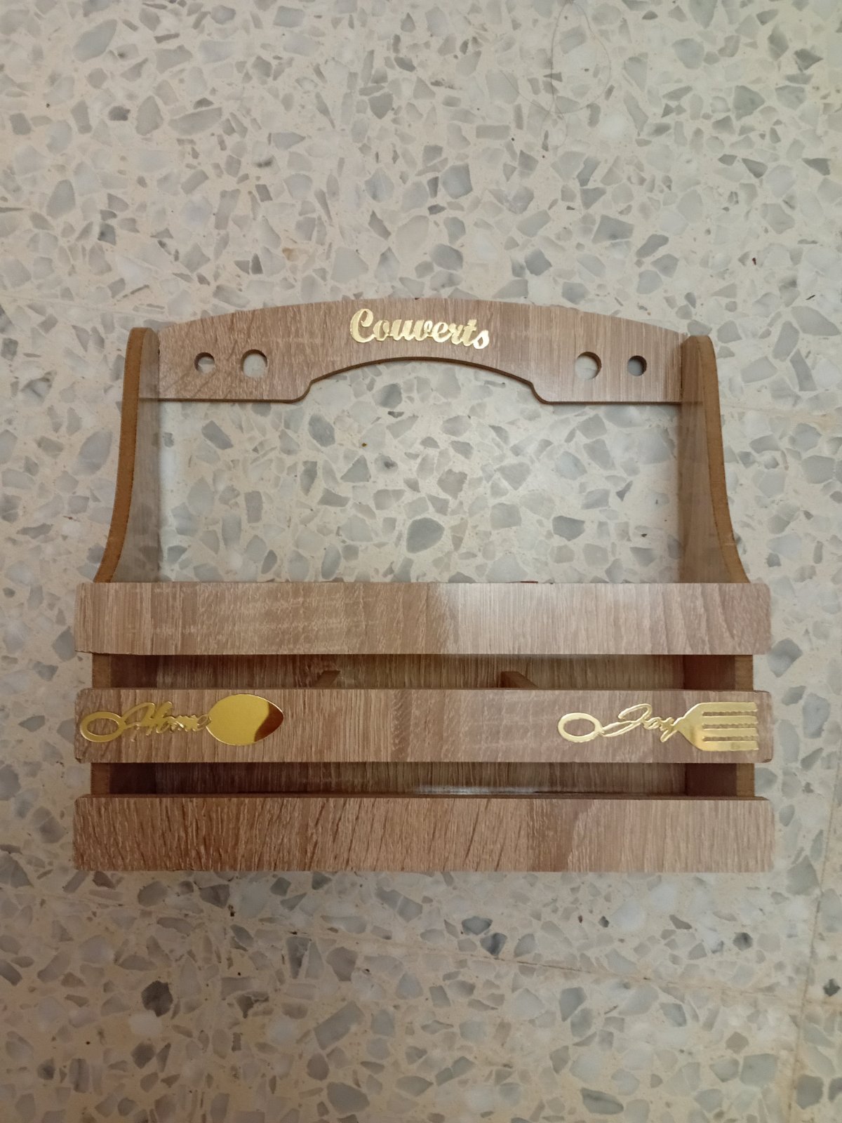 Un porte-couverts 