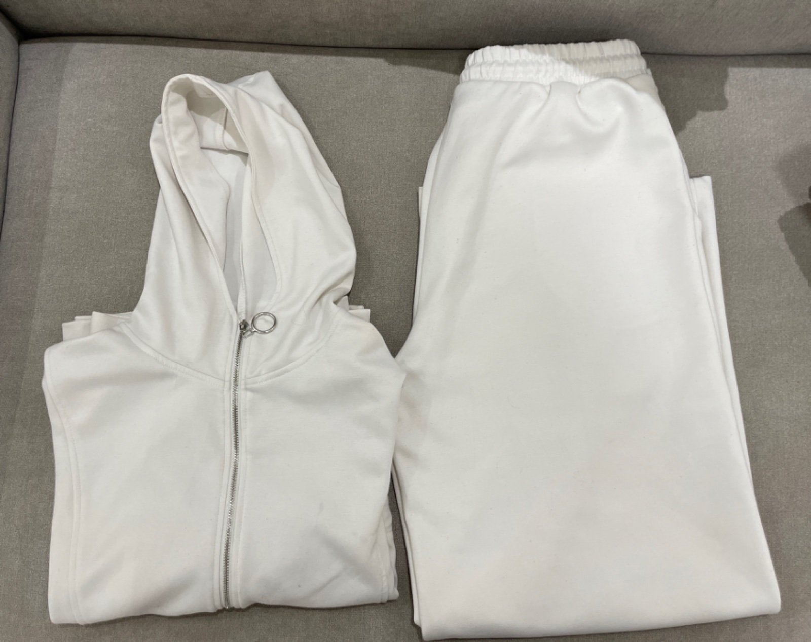 Je vend ce set blanc taille m/l
