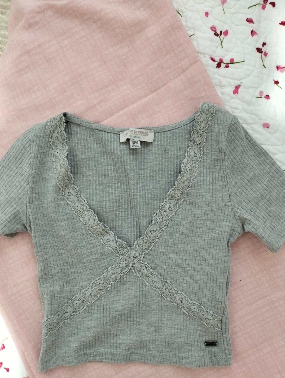 Pull gris magnifique 