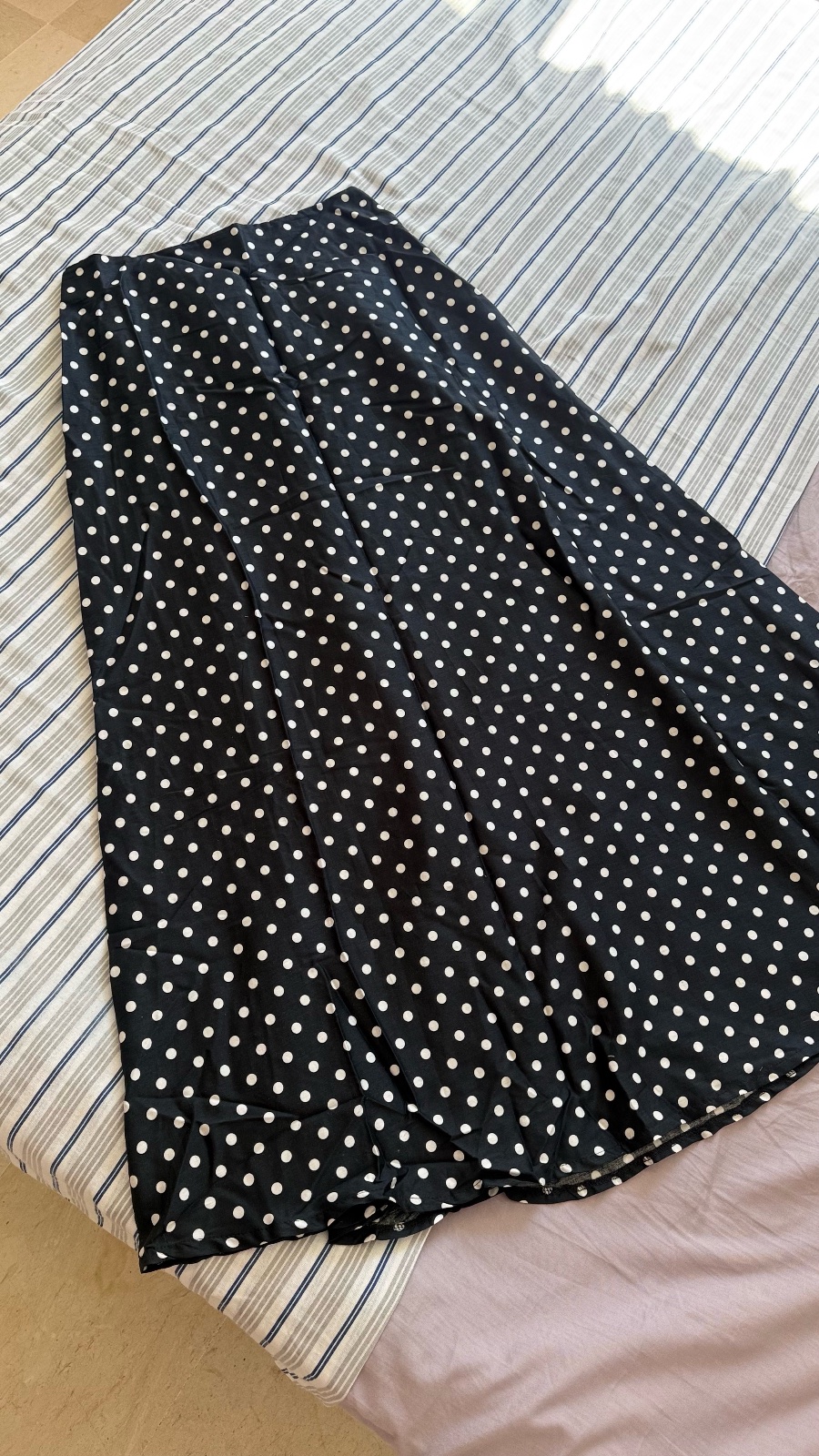Jupe pointé dispo taille S M L
