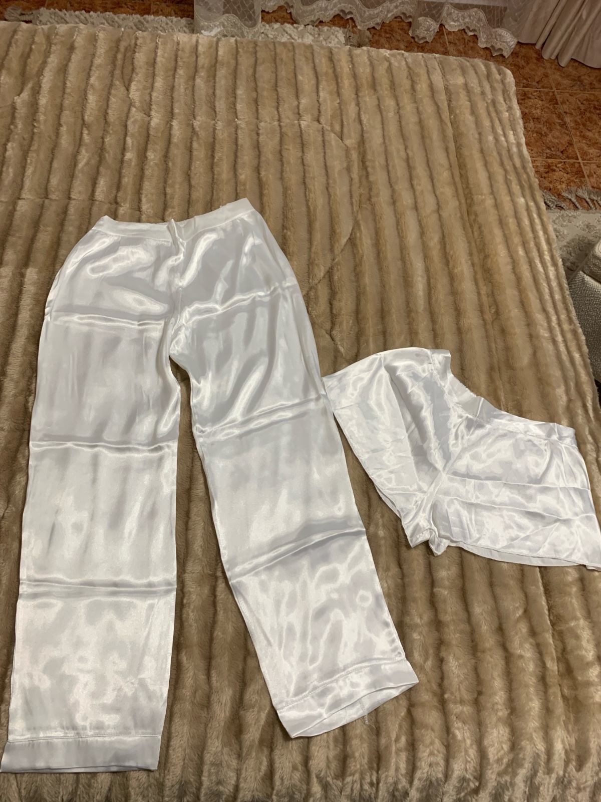 Pantalon et short satin pour nuit