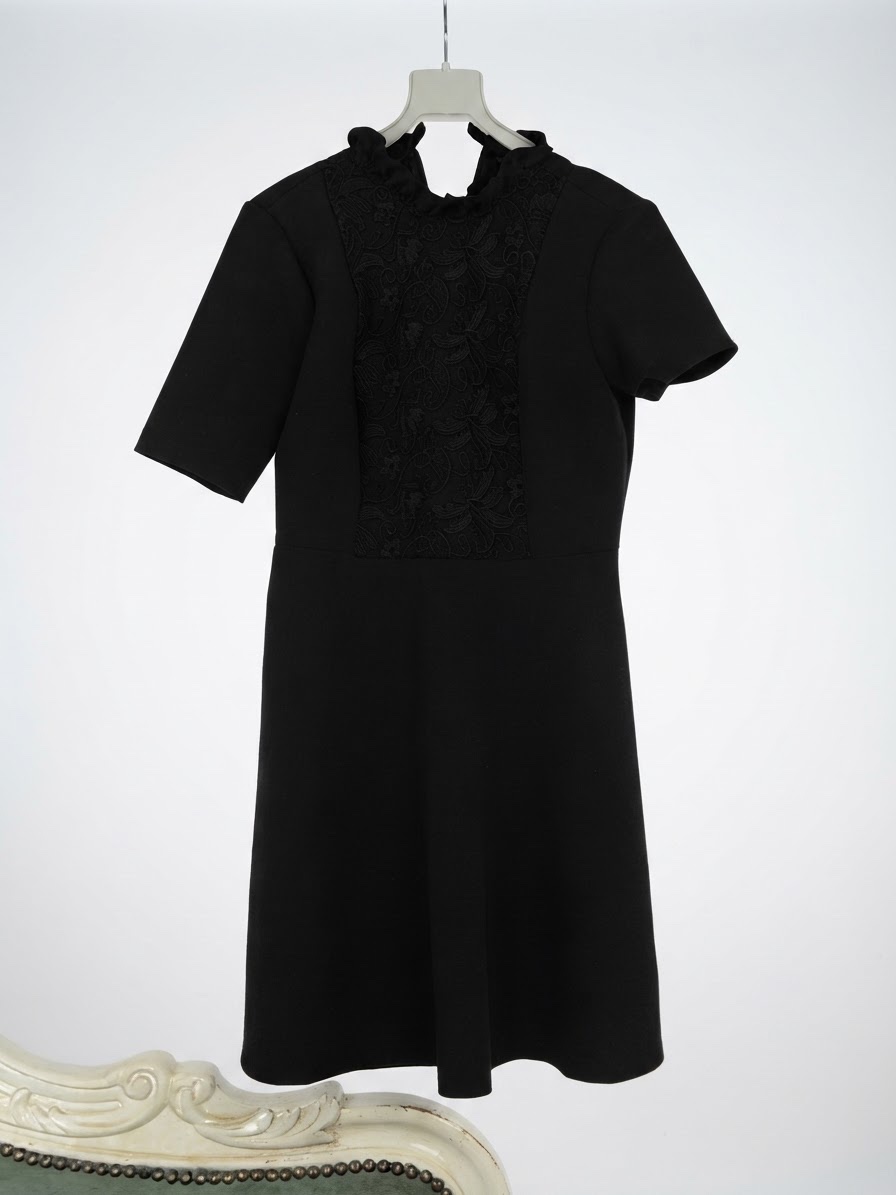 Robe noir