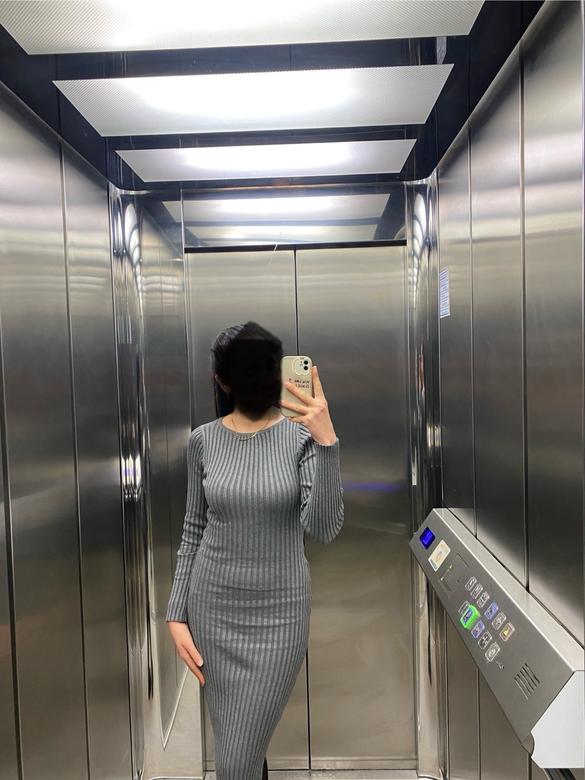 Robe moulante