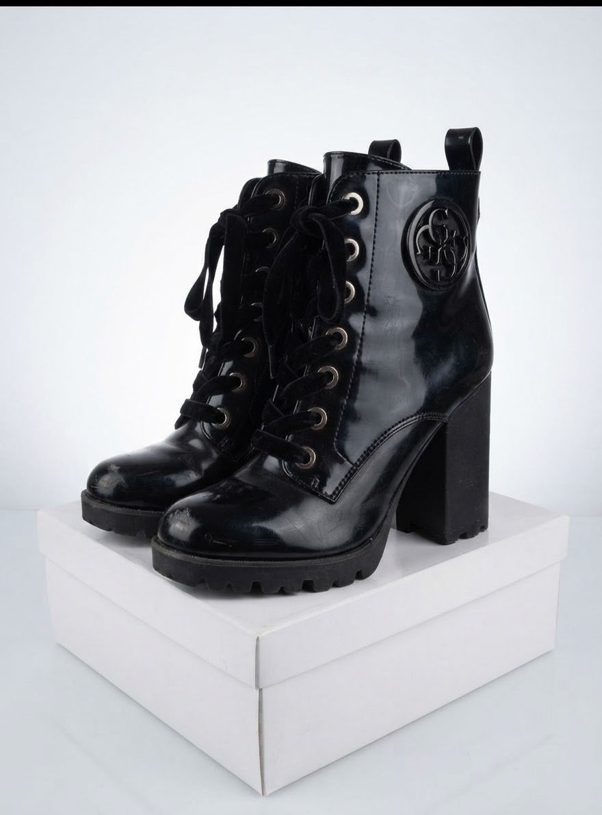 Bottines guess tres chic 