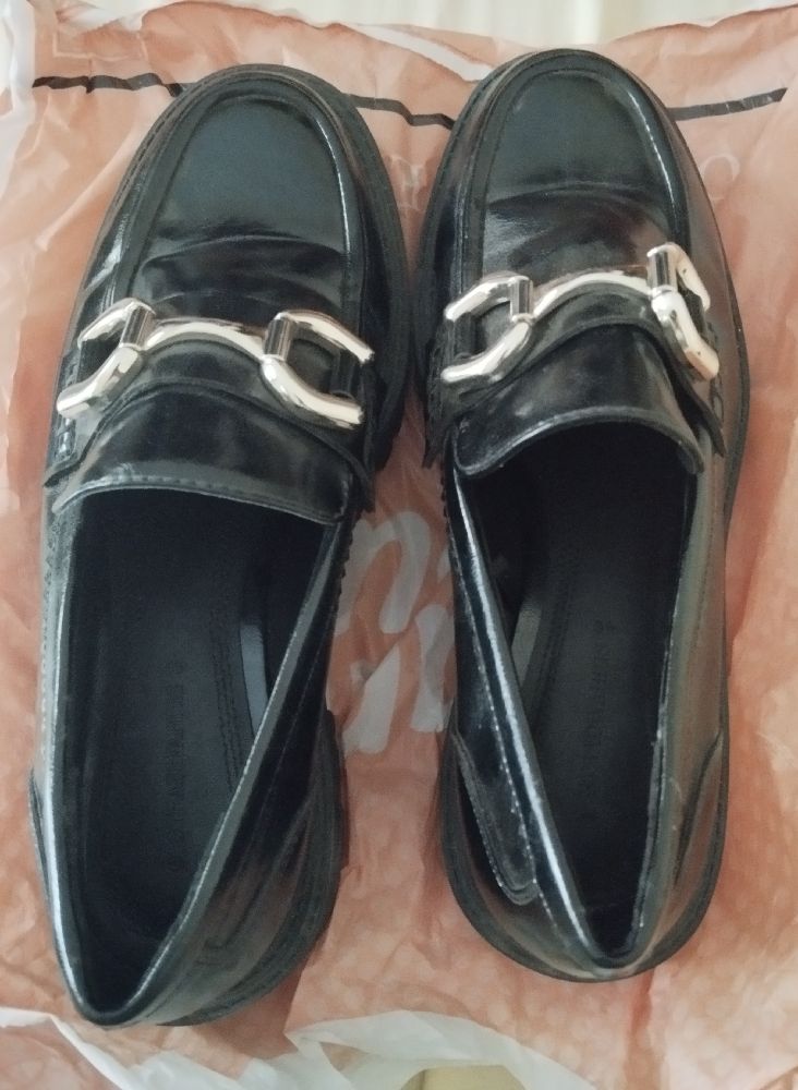 Derbies noire femme 