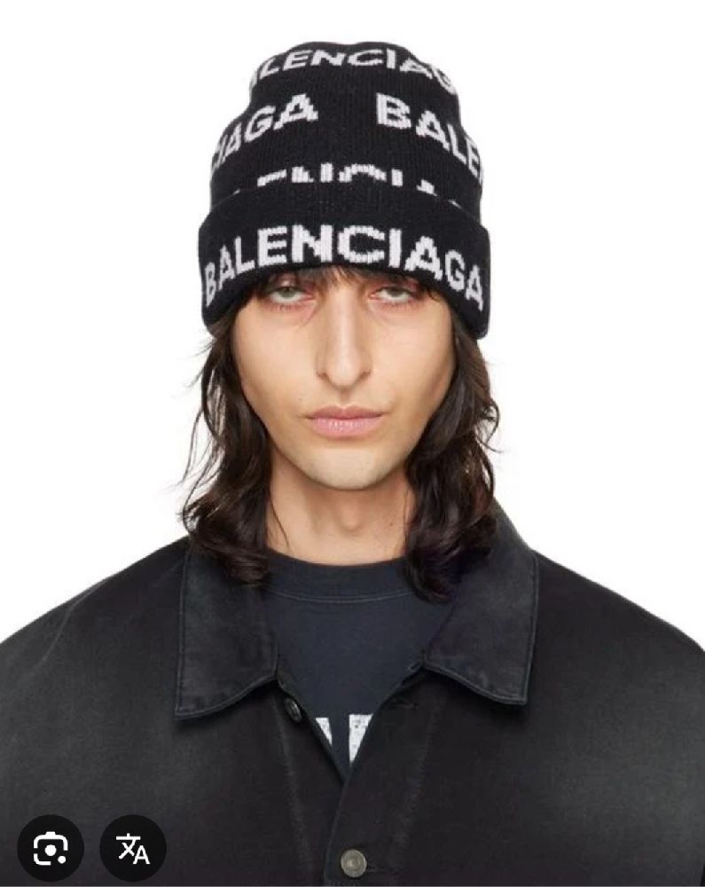 Bonnet balenciaga 
