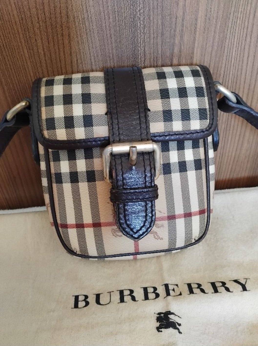 Sac a boundoullier burberry authentique 