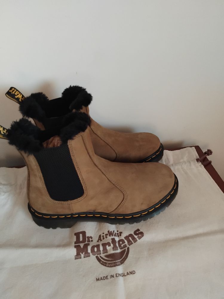 Bottine dr martens authentique dafdouf daim