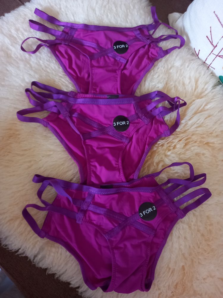 3 slip newlook neuf