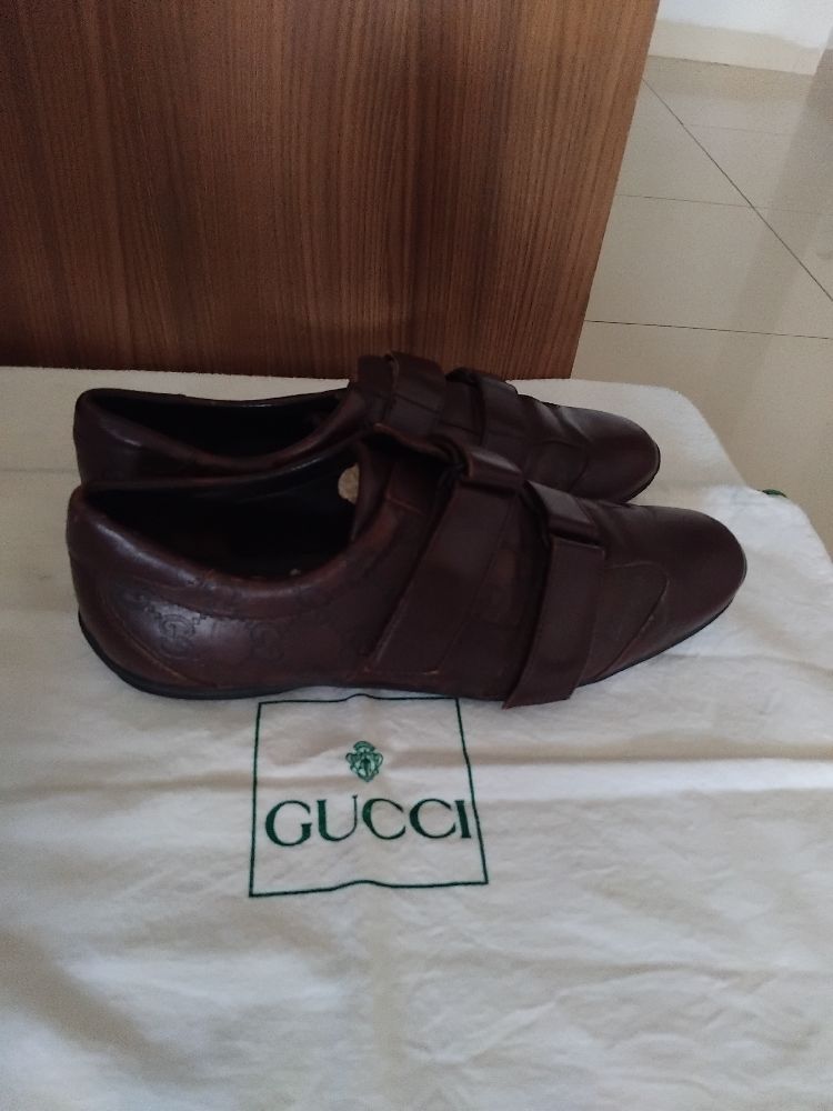 Baskets en cuir gucci authentique 