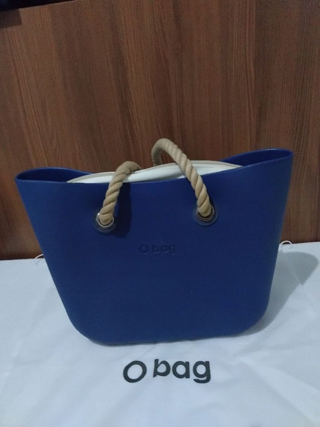 Sac a main obag grande format authentique tt neuf