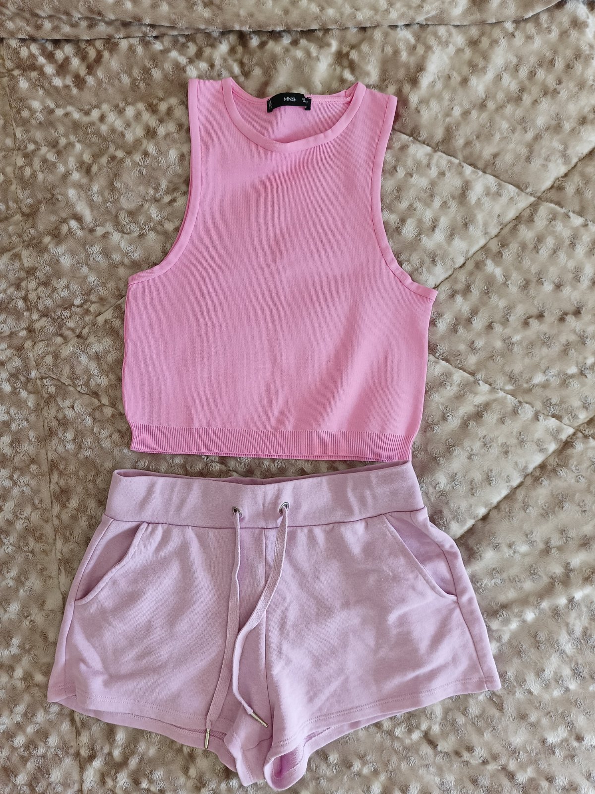 Ensemble top+ short 