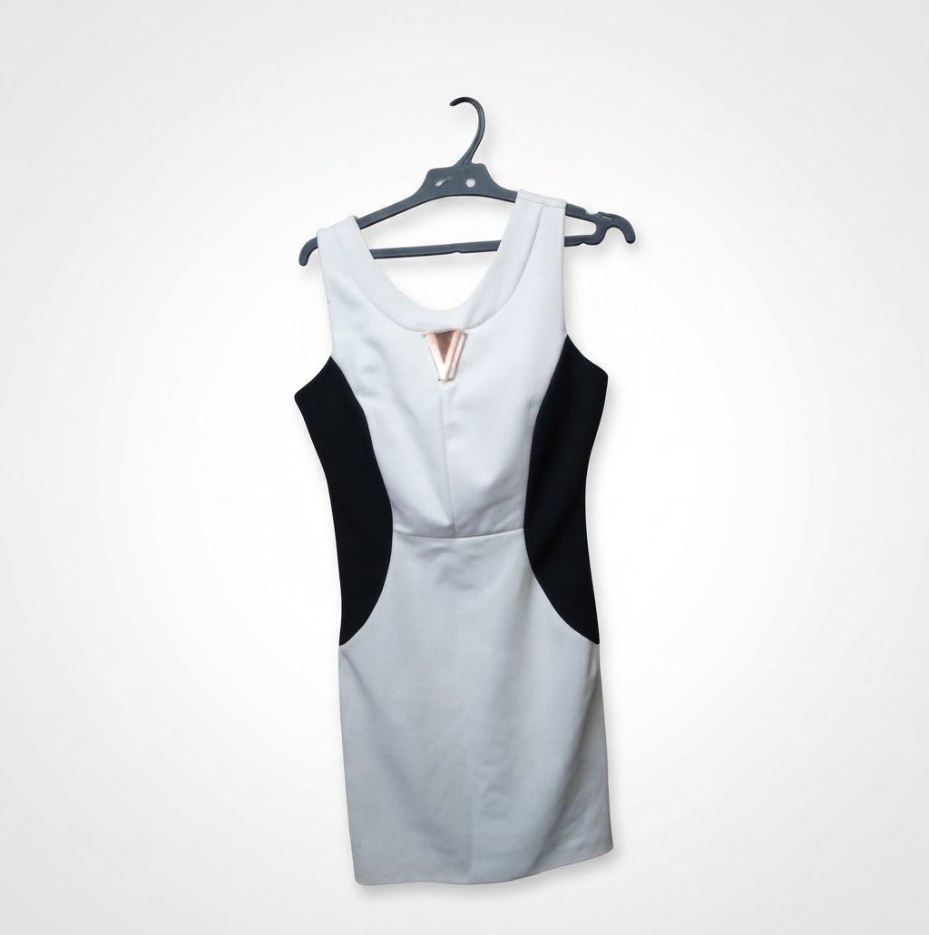 Robe Blanc et noir 
