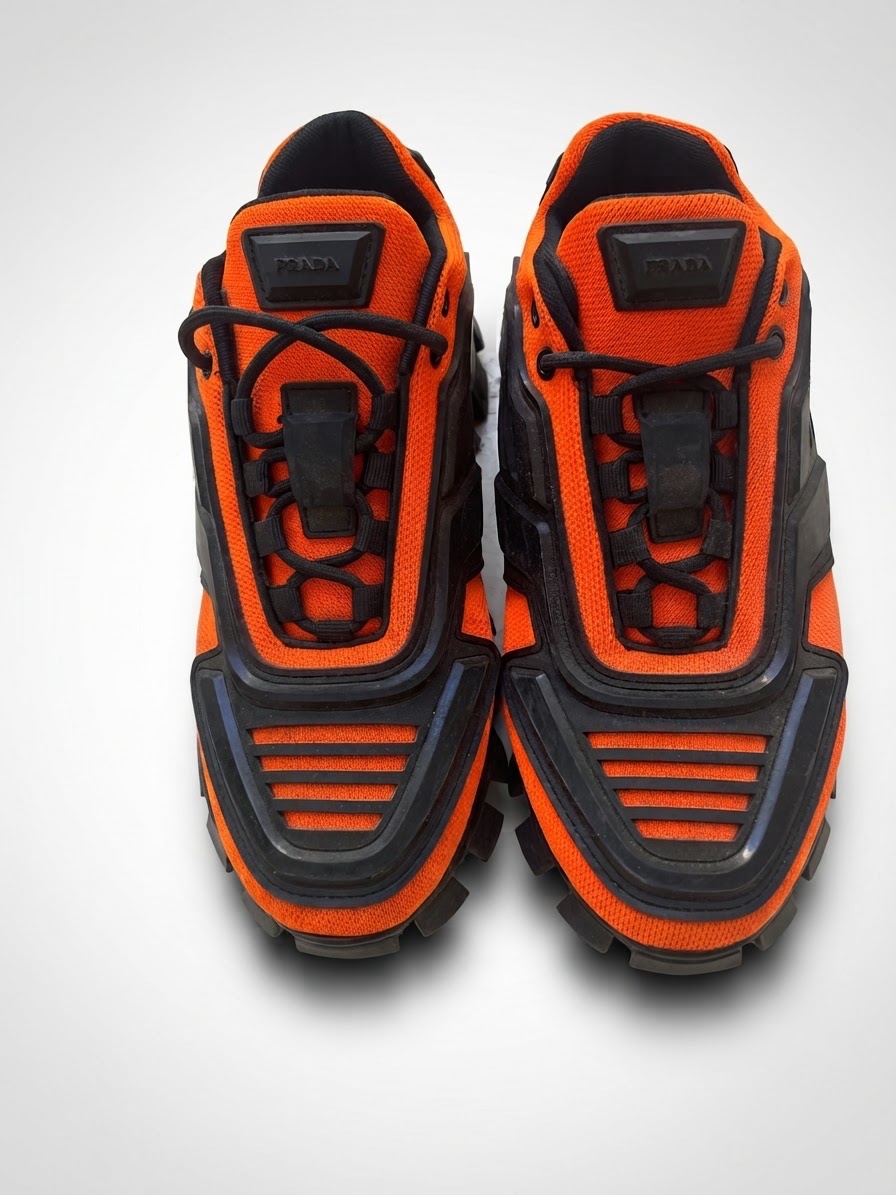 Chaussures de sécurité orange et noir – Très bon état