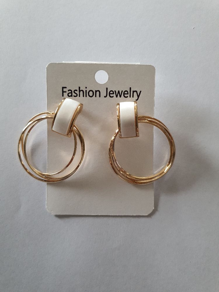 boucles d'oreilles circulaires