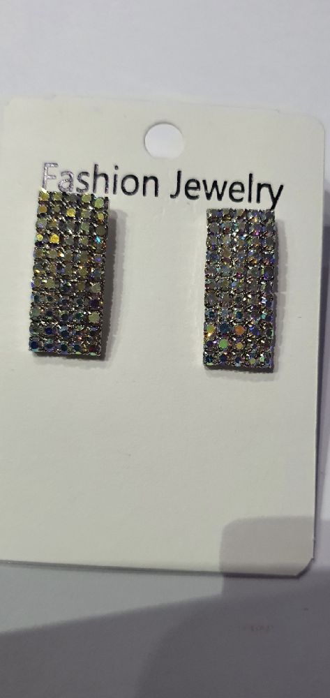 Boucles d'oreilles en strass 