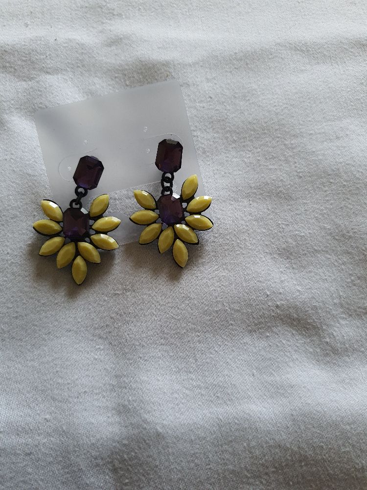 boucles d'oreilles 