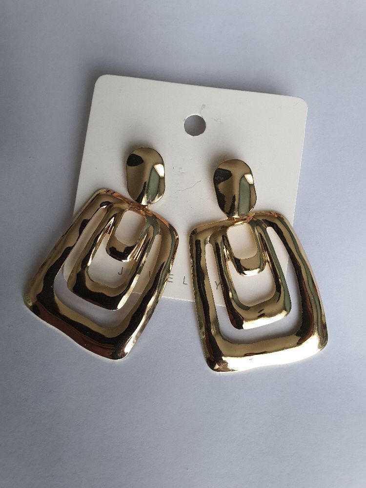 boucles d'oreilles 