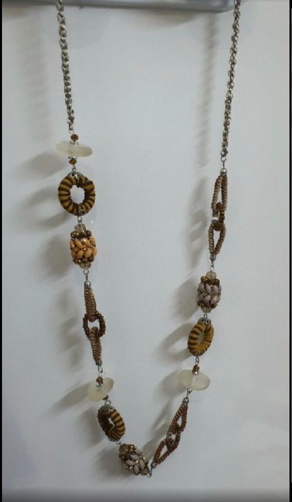 Collier long