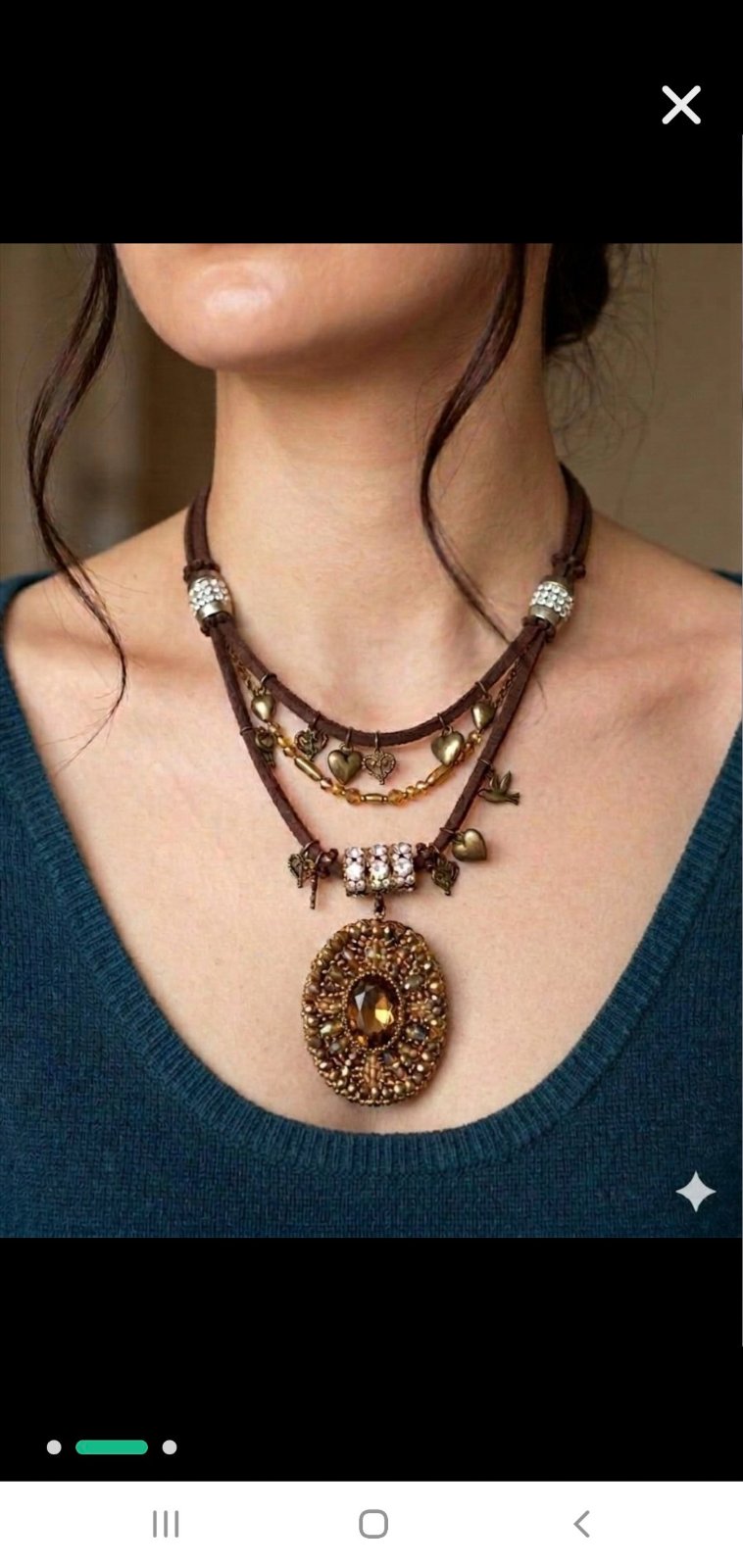 Collier fantaisie 