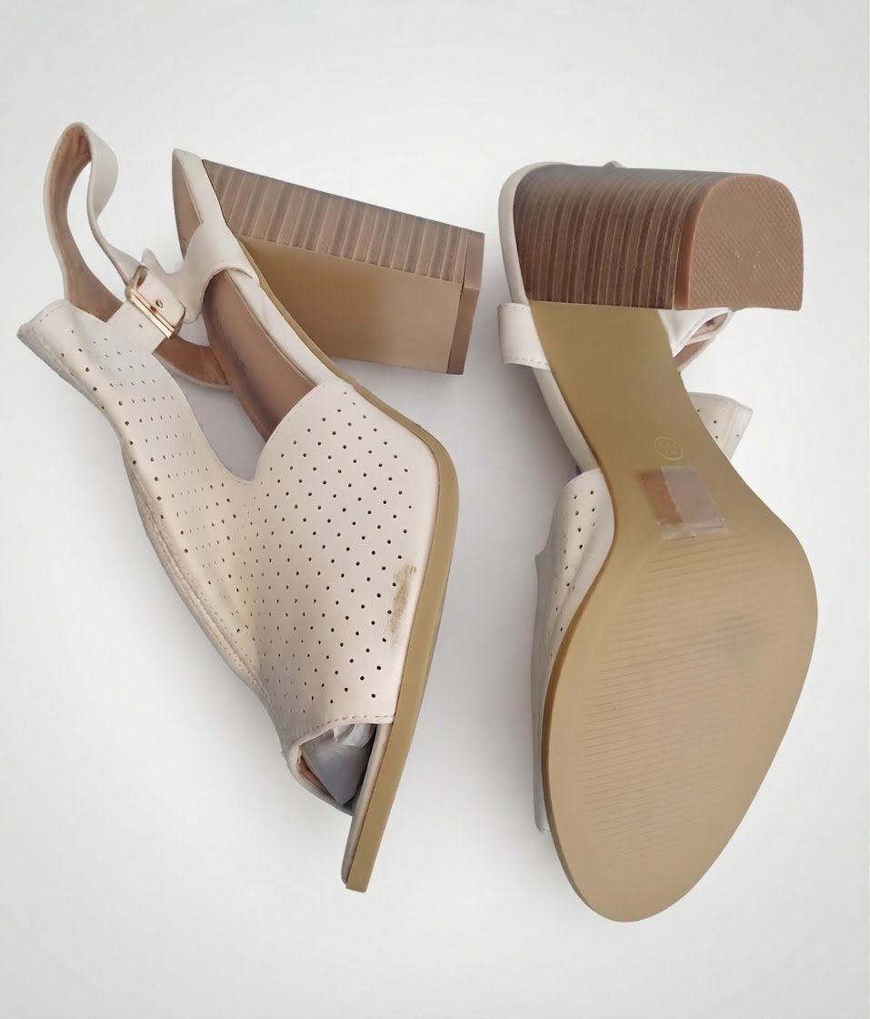 Sandales à talons Femme / pointure 40/41