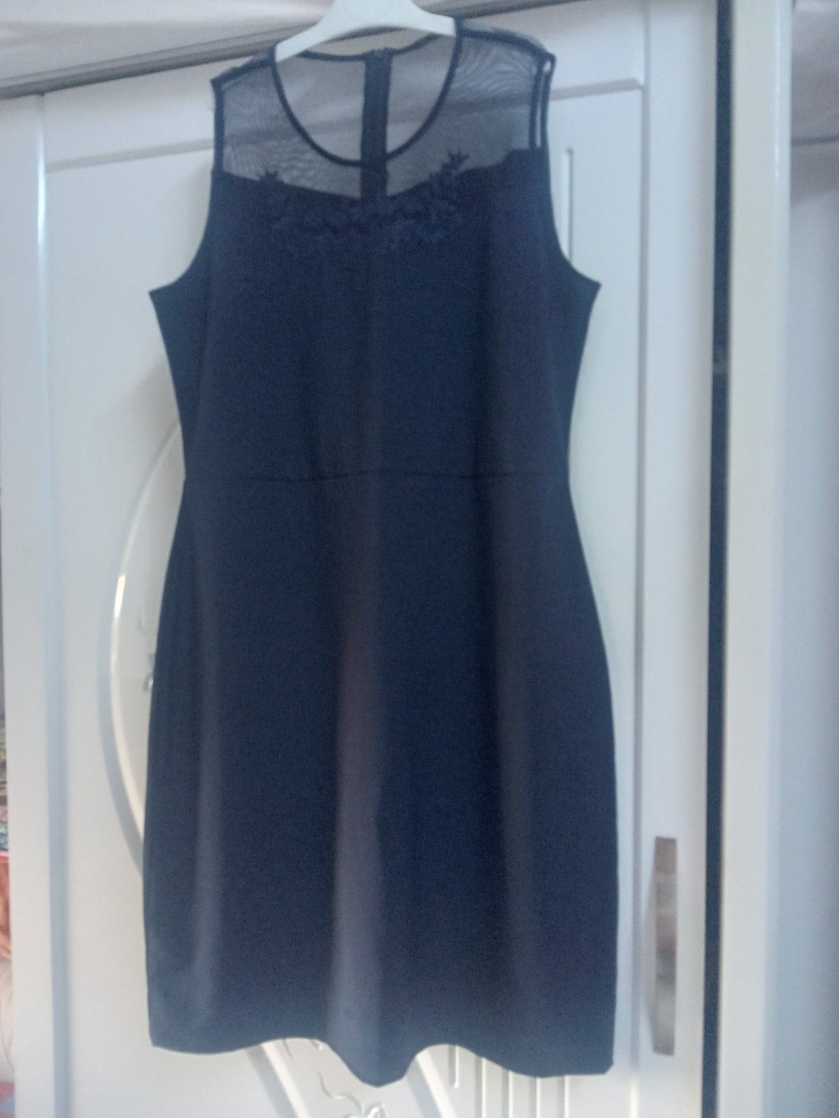 Deux robes pour femme 