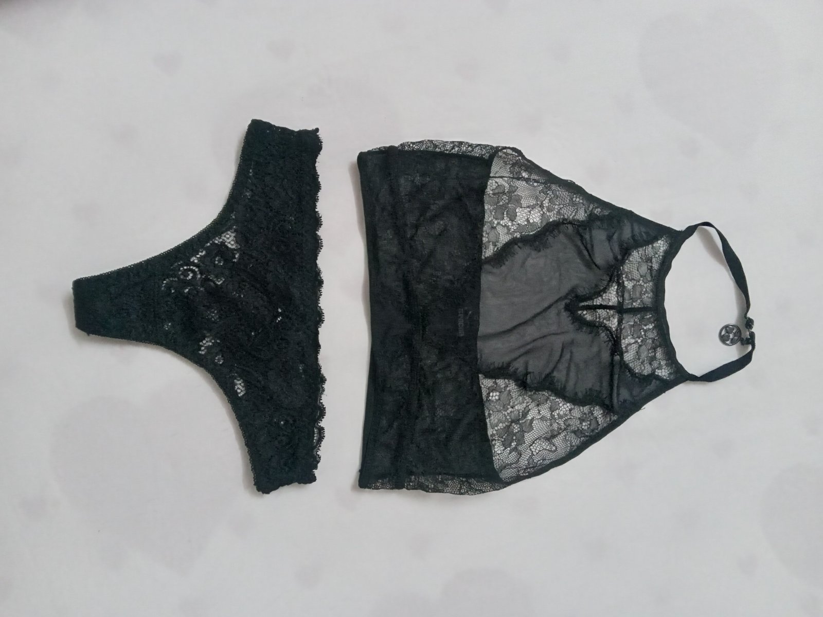 Sous vêtements pour femmes 
