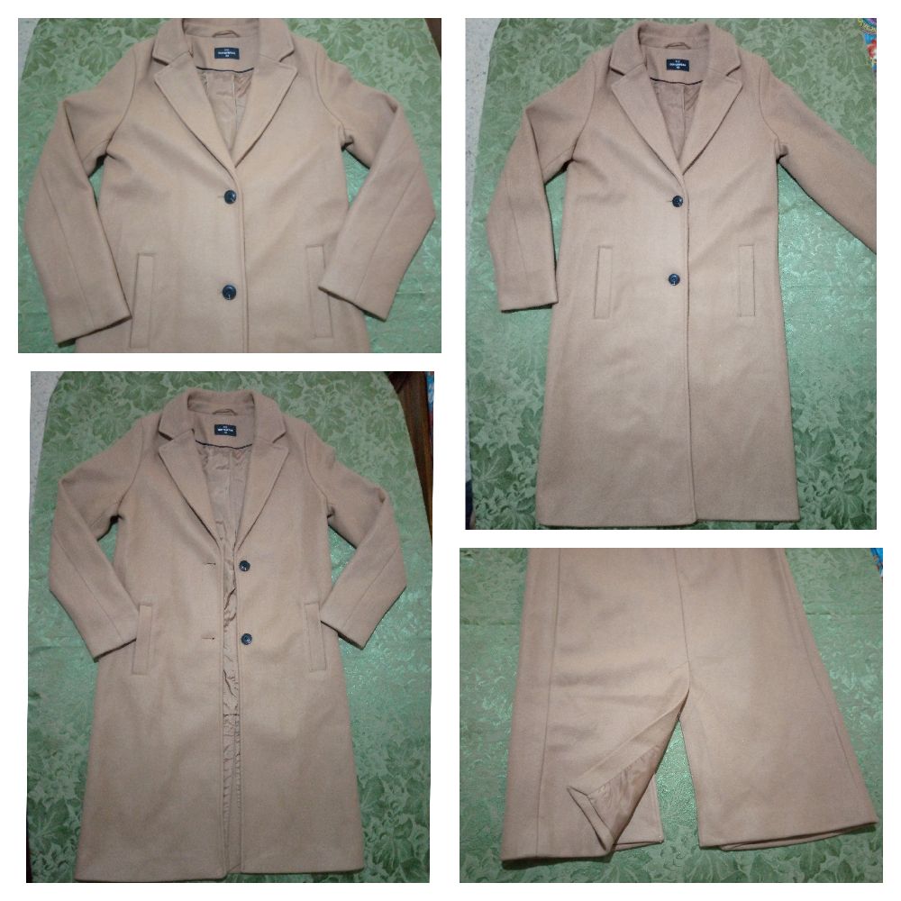 Manteau long de couleur beige 