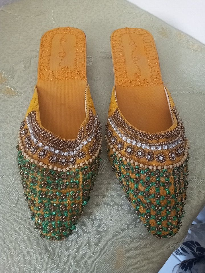 Mules 
