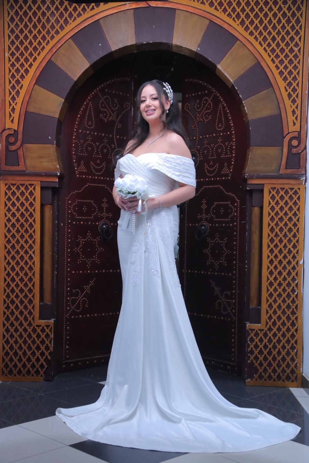 Robe fiançailles disponible à la vente