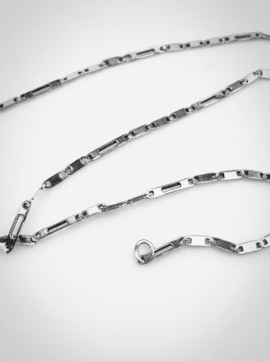Magnifique Ensemble Collier et Bracelet Style Figaro – Couleur Argentée 