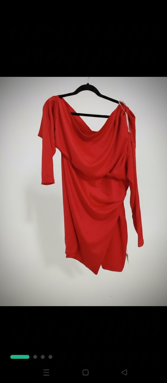 Magnifique robe soirée asymétrique orange ASOS neuve 🧡🧡🏵️🏵️