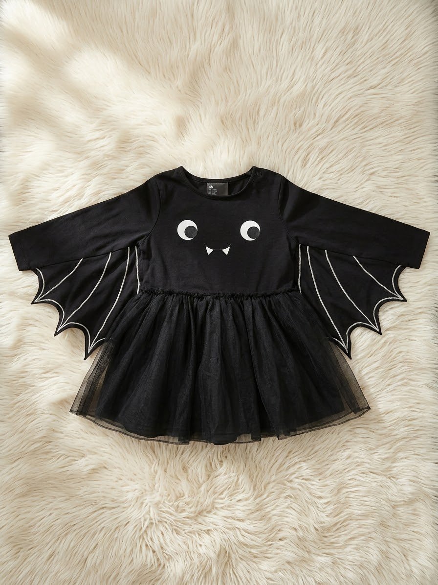 Une robe mignonne taille 1-2 ans 
