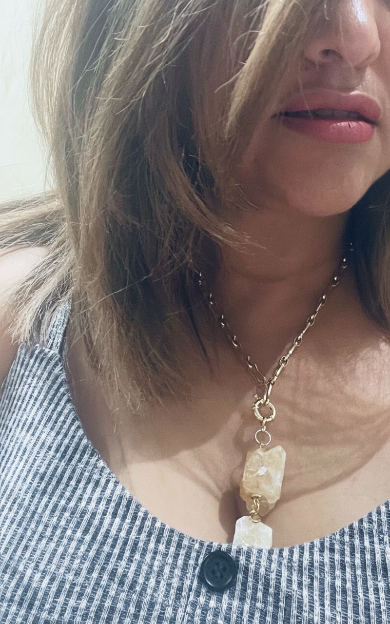 Collier en citrine brut