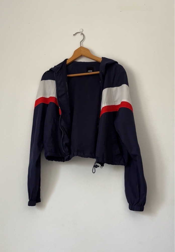 Jacket cropped impermeable