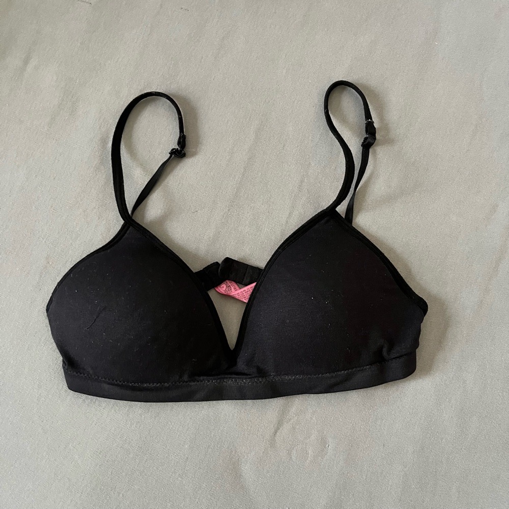 Lil black bra