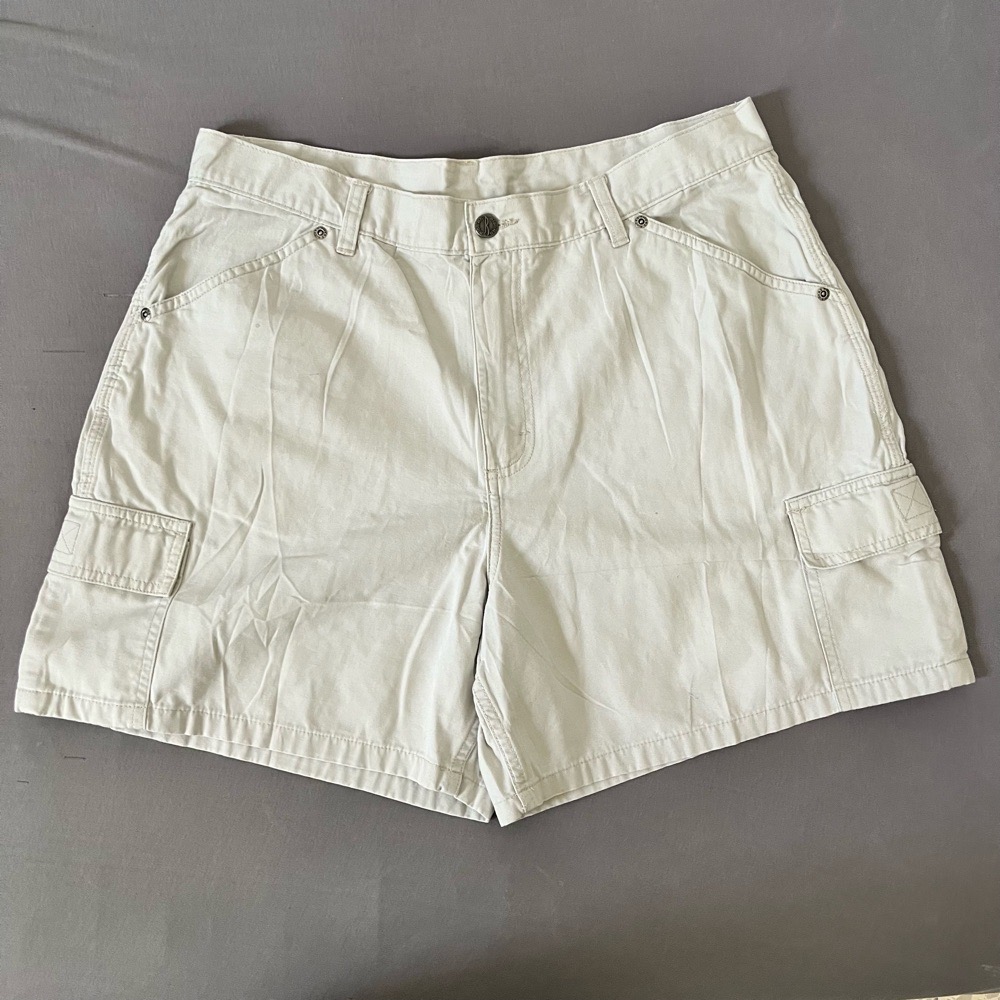 Short cargo