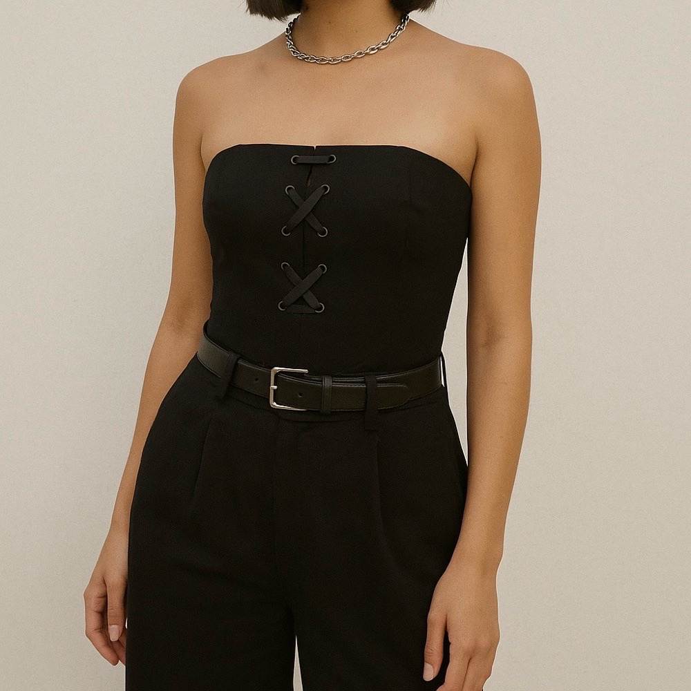 Strapless top