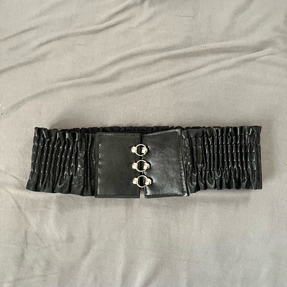 Stretchy belt