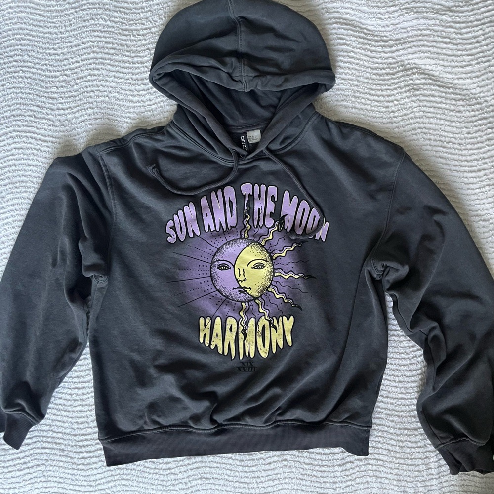 Grey hoodie