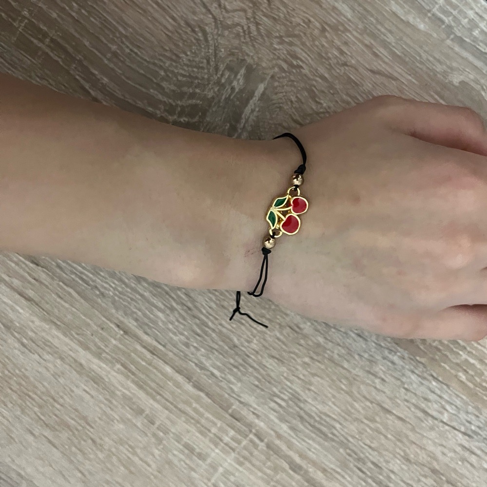 Cherry bracelet