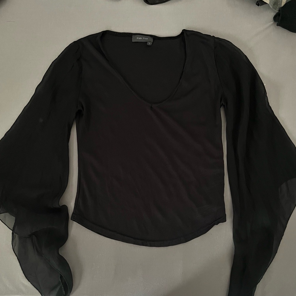 Bat sleeve shirt