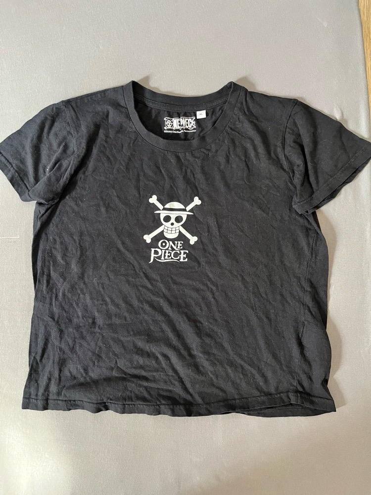 One piece tshirt