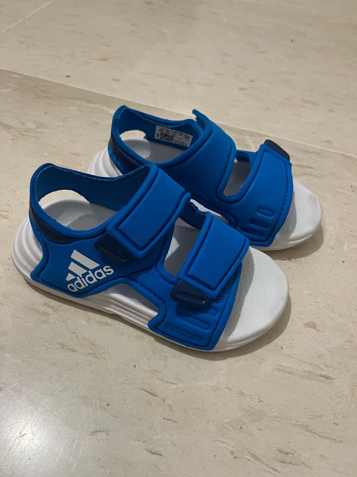 Sandales adidas