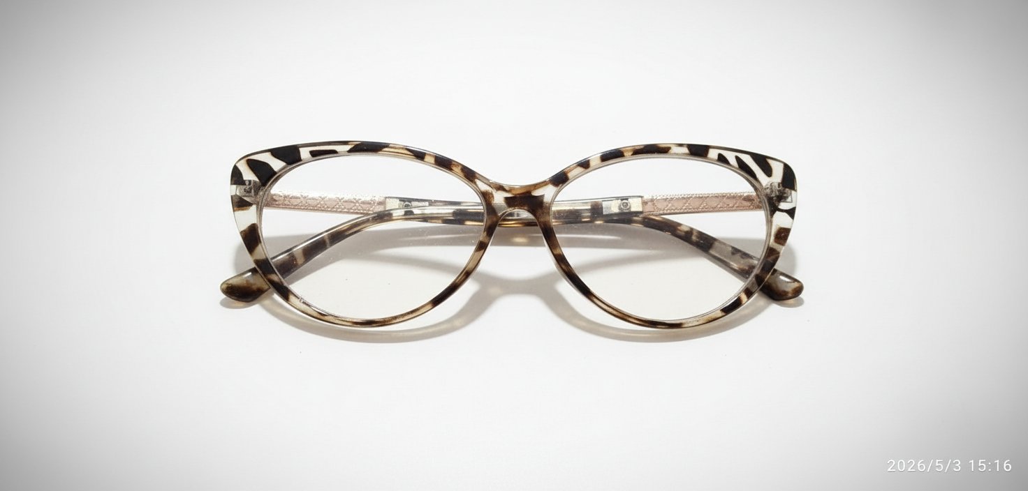 Tortoise cat eye glasses 