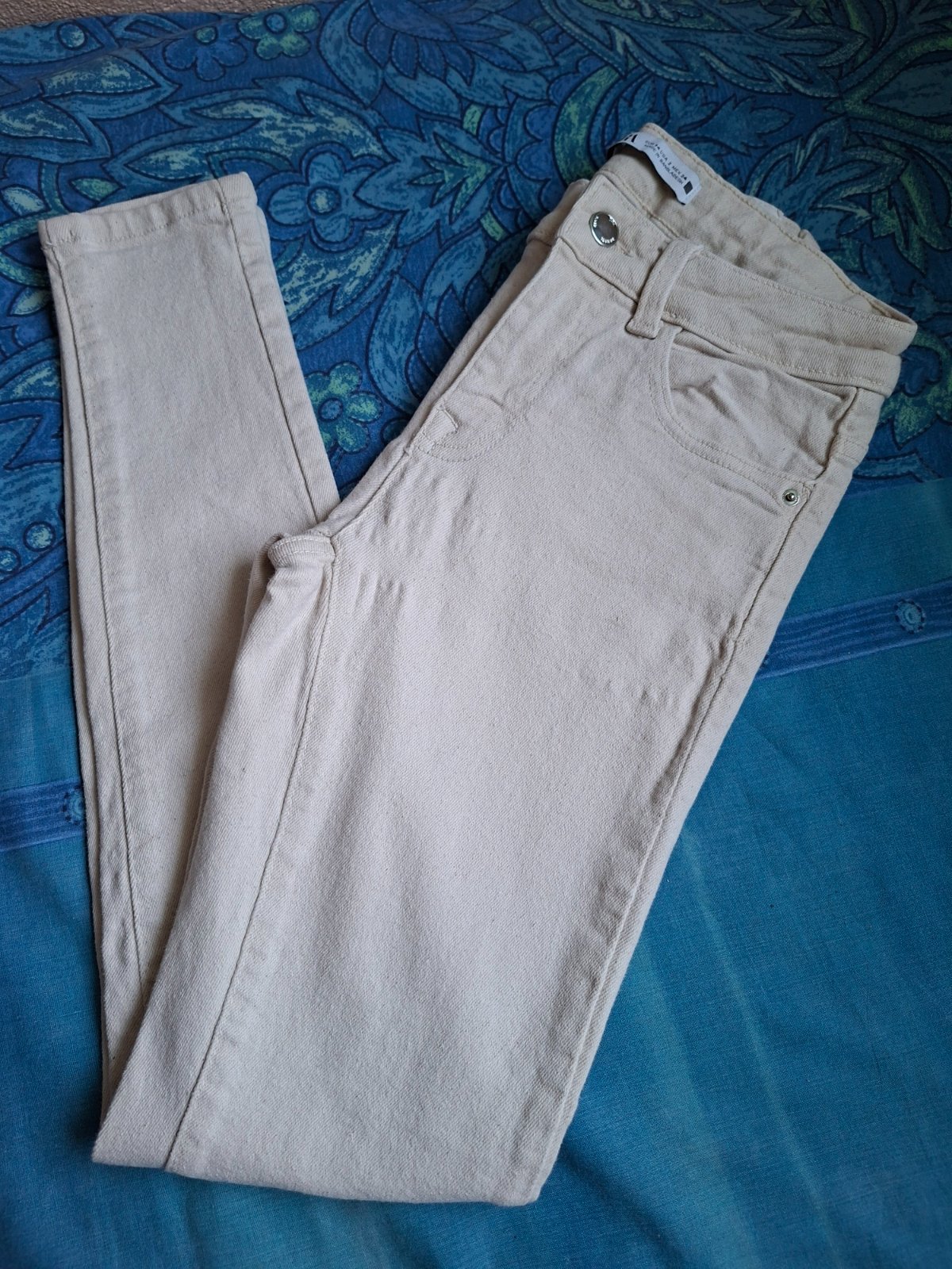 Pantalon Zara beige – Neuf, qualité premium🤍