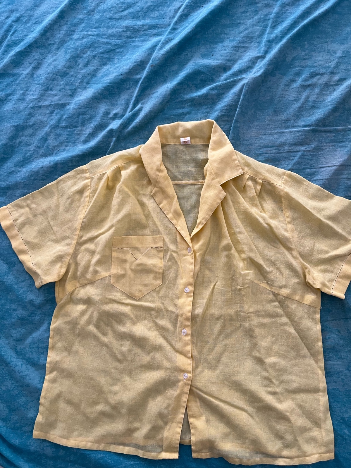Chemise jaune