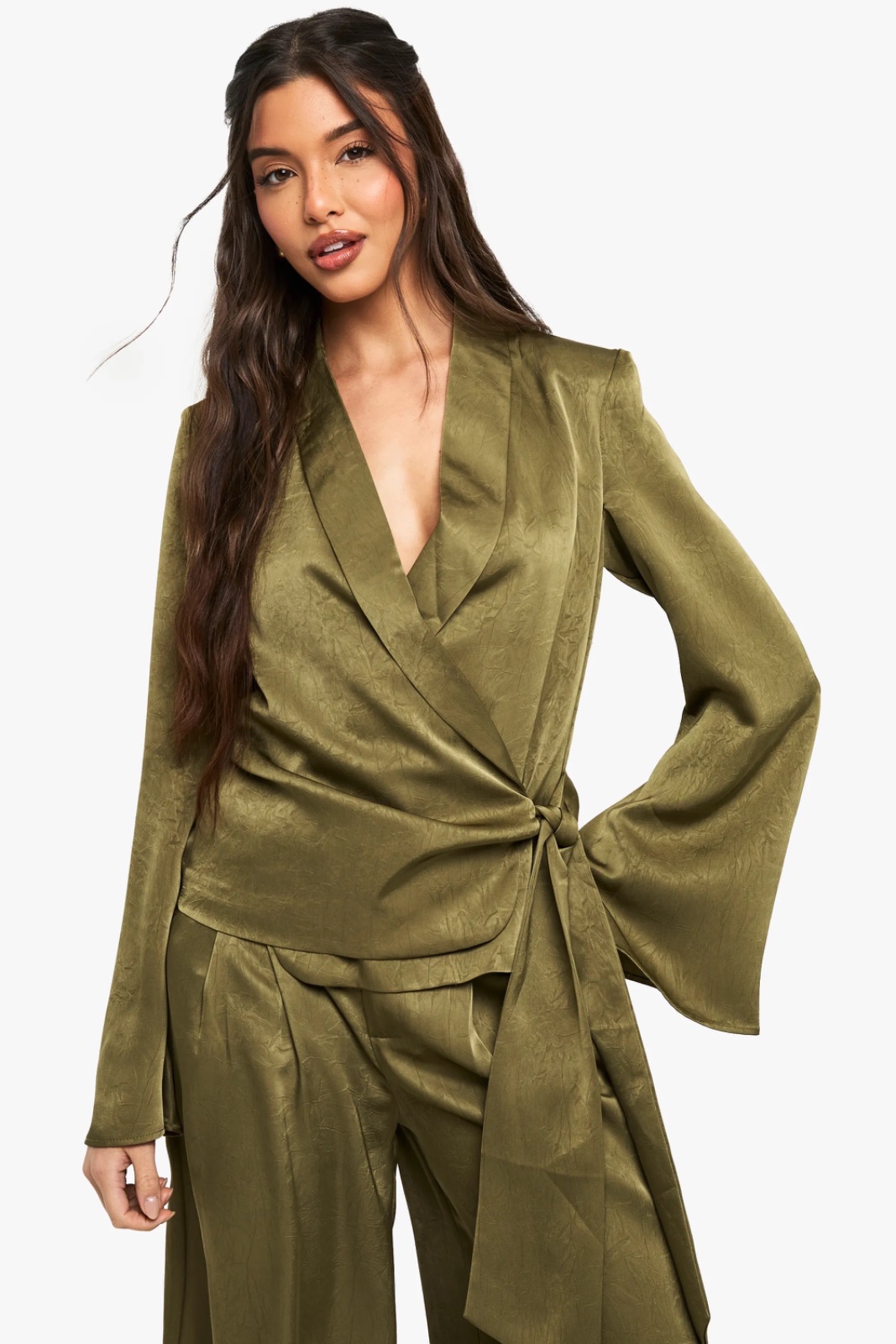 Chemise satin bohoo neuf