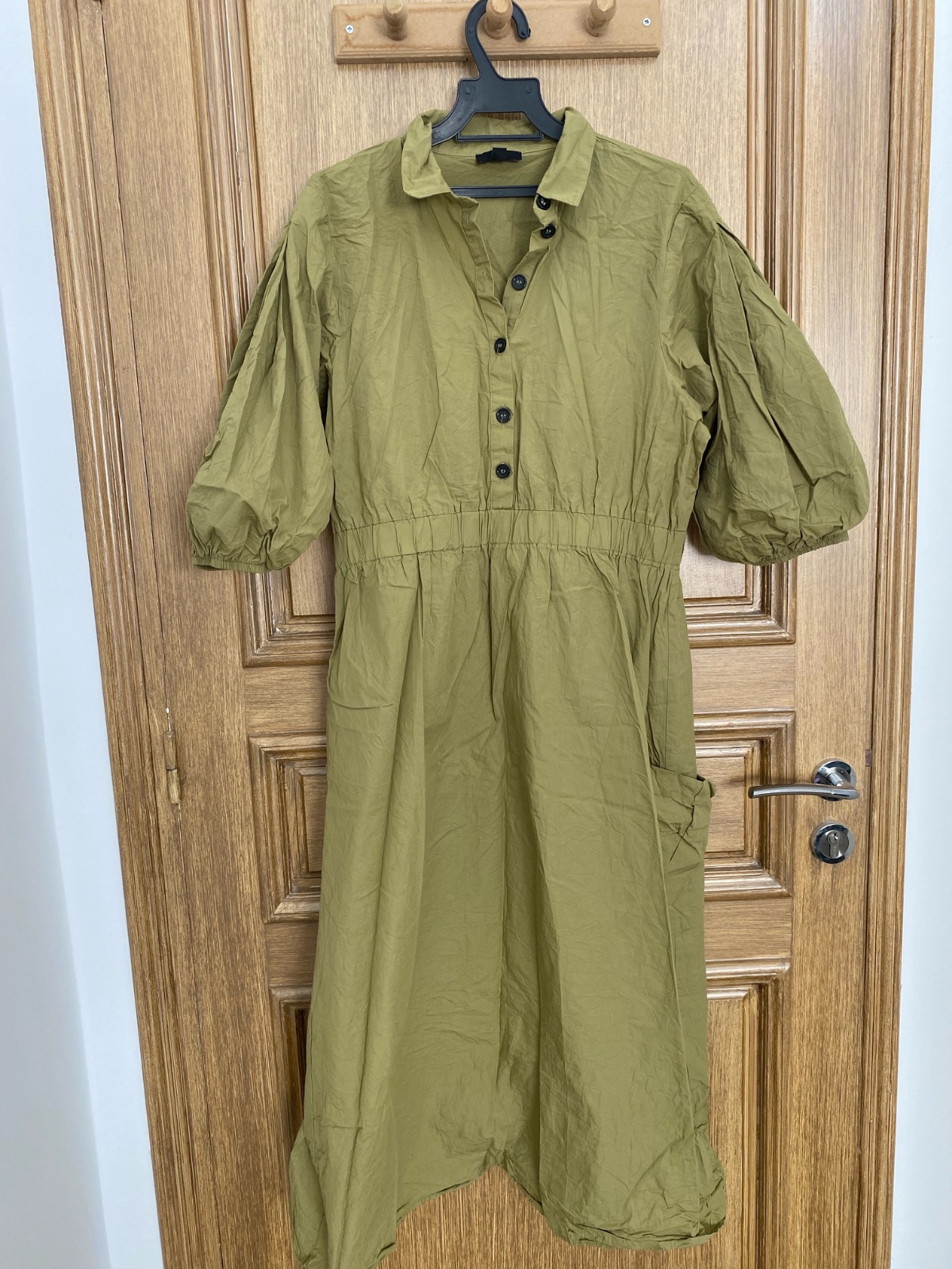Robe couleur vert olive 