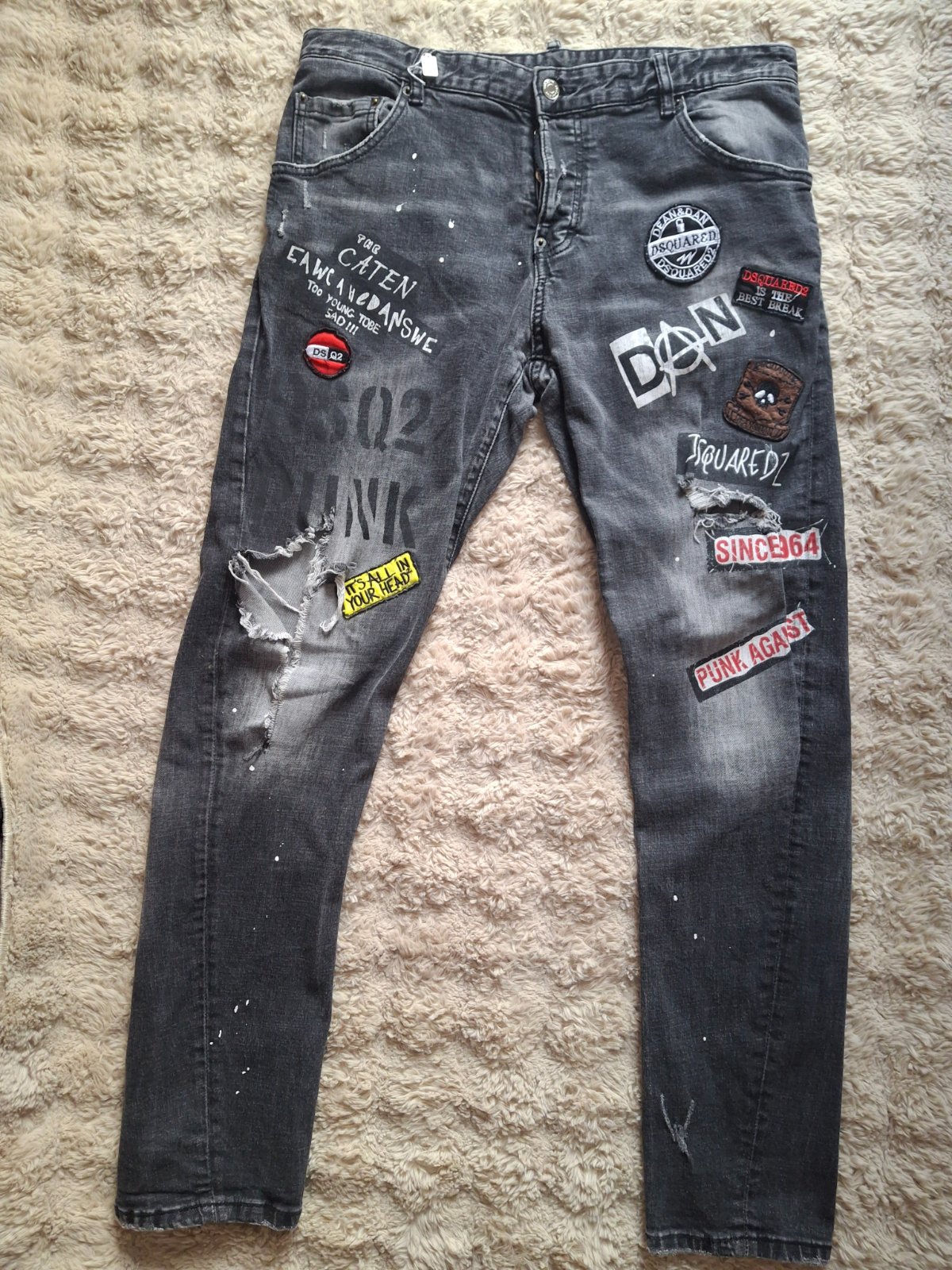 Dsquared2 